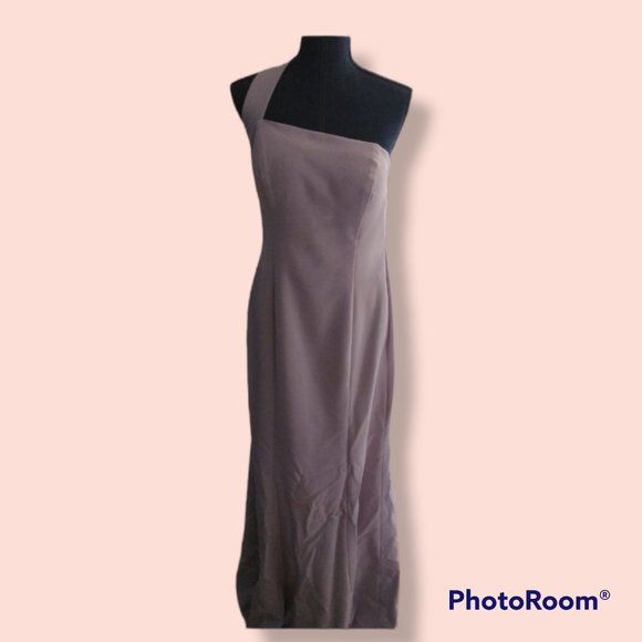 FORMAL CUSTOM FITTED DRESS - Picture 6 of 6